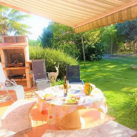 Villa Maison Standing 260m2 Veranda Piscine Jardin 2700m2 Vue Campagne