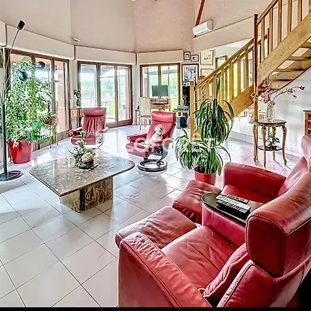 Maison Standing 260m2 Veranda Piscine Jardin 2700m2 Vue Campagne Lherm (Haute-Garonne)
